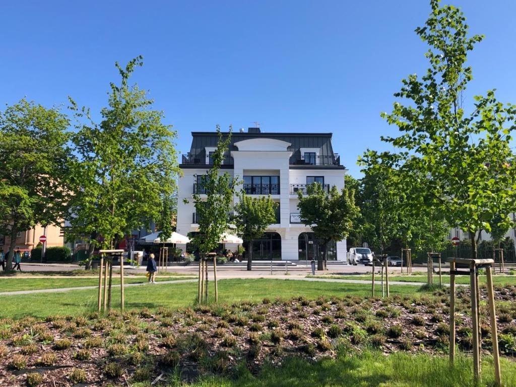 Luxury Apartments In Residence Maritime Miedzyzdroje Exterior photo